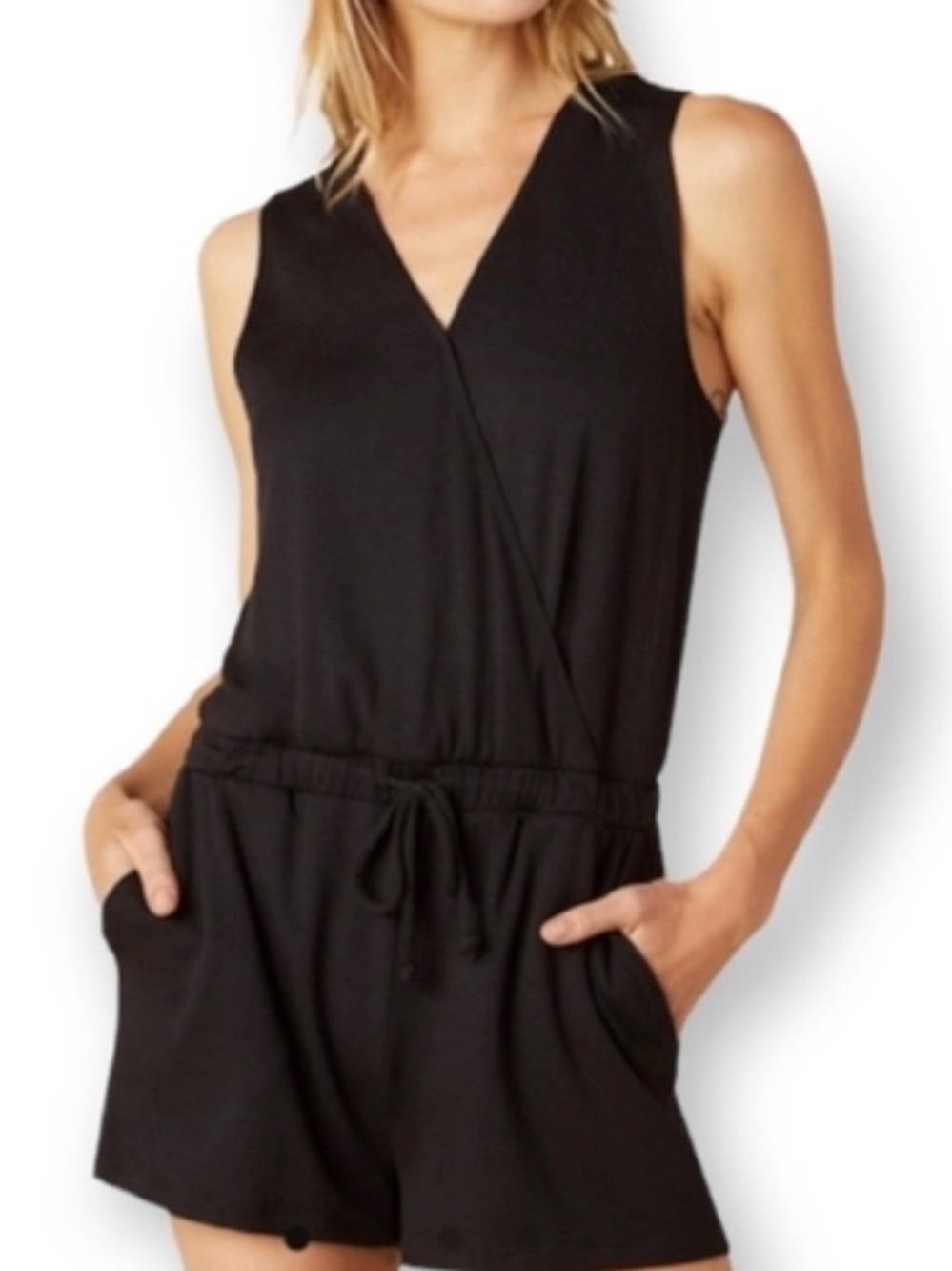 Beyond Yoga Women’s Black Easy Gather Romper size L